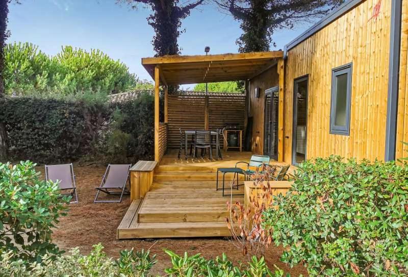 Le Bois-Plage-en-Ré Camping Le Suroit מראה חיצוני תמונה